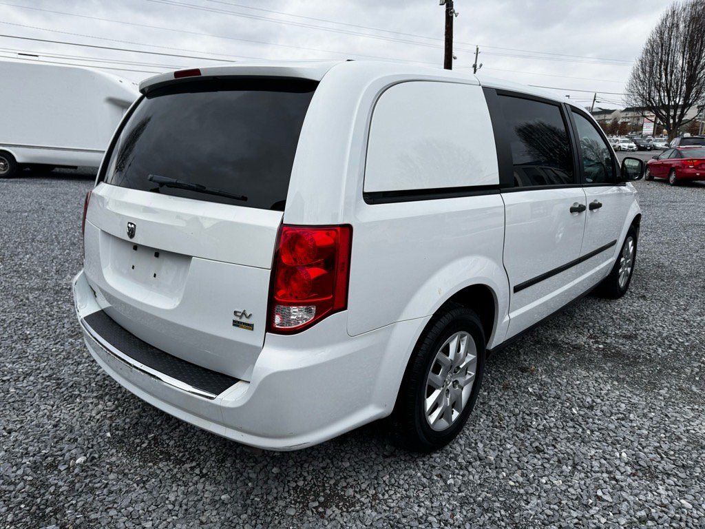 Used 2015 RAM C/V Tradesman FWD image 4