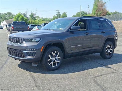 New 2025 Jeep Grand Cherokee Limited image 26