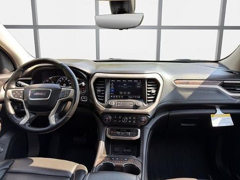 Used 2023 GMC Acadia Denali w/ Black Diamond Edition AWD/4WD image 18