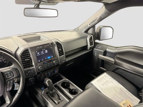 Used 2018 Ford F150 XLT w/ Equipment Group 302A Luxury AWD/4WD image 22
