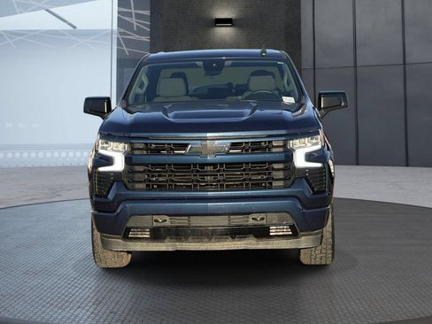 Used 2022 Chevrolet Silverado 1500 RST w/ Z71 Off-Road Package AWD/4WD image 9