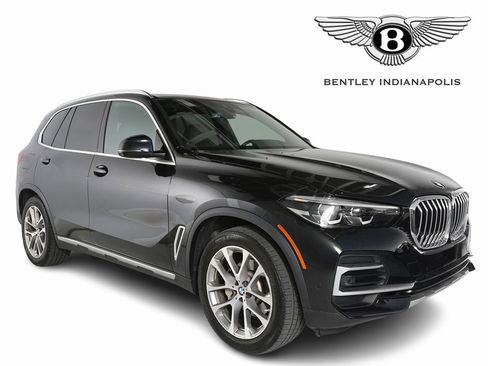 Used 2022 BMW X5 xDrive40i w/ Parking Assistance Package image 1