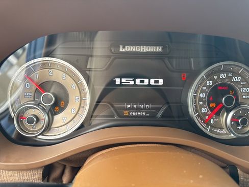 Used 2022 RAM 1500 Limited image 16