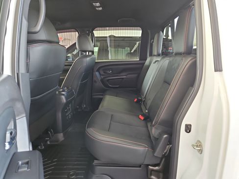 Used 2021 Nissan Titan PRO-4X w/ Pro-4x Utility Package AWD/4WD image 11