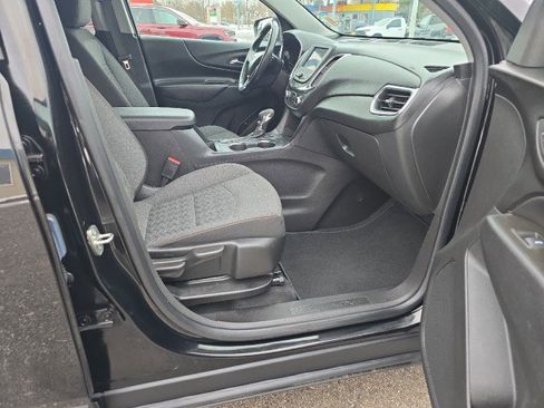 Used 2024 Chevrolet Equinox LT image 40