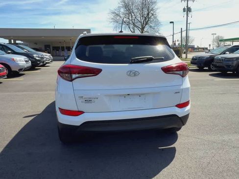 Used 2017 Hyundai Tucson SE AWD/4WD image 7