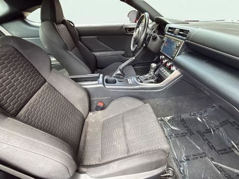 Used 2022 Toyota GR86 RWD image 22