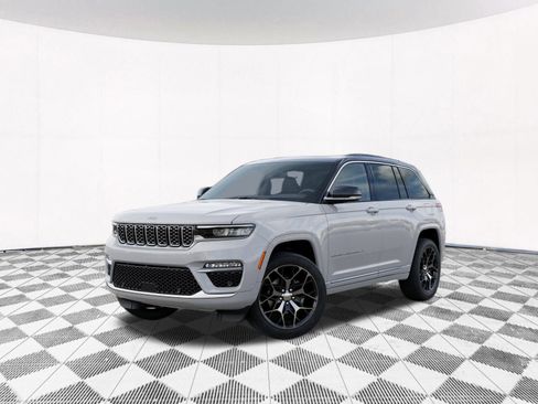 New 2025 Jeep Grand Cherokee Summit image 12