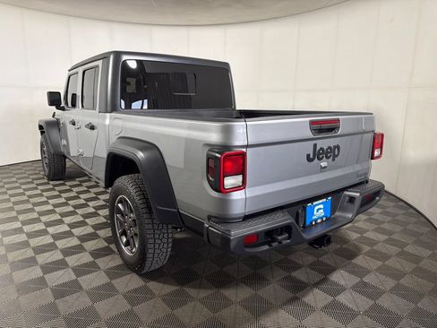 Used 2020 Jeep Gladiator Sport w/ Quick Order Package 24S AWD/4WD image 6