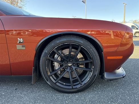 Used 2020 Dodge Challenger R/T Scat Pack image 9