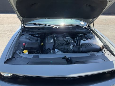 Used 2018 Dodge Challenger R/T Scat Pack w/ Dynamics Package RWD image 23