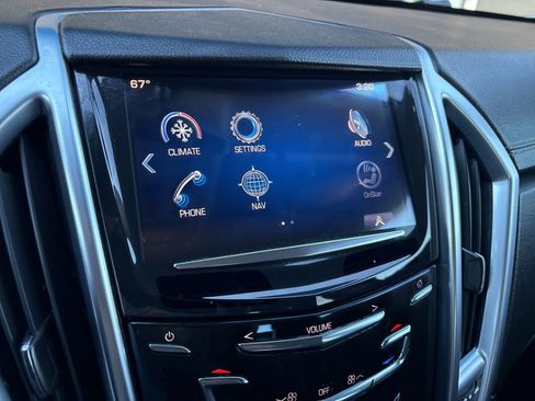 Used 2013 Cadillac SRX Base image 15