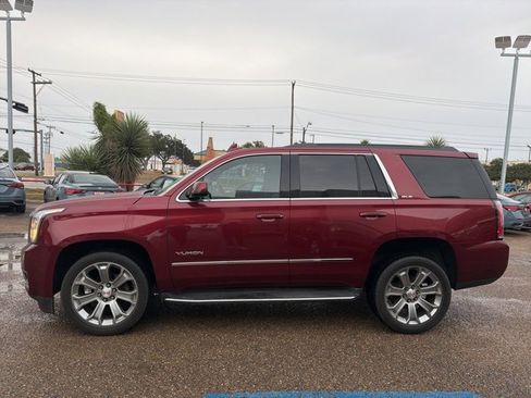 Used 2017 GMC Yukon SLE w/ Convenience Package image 3