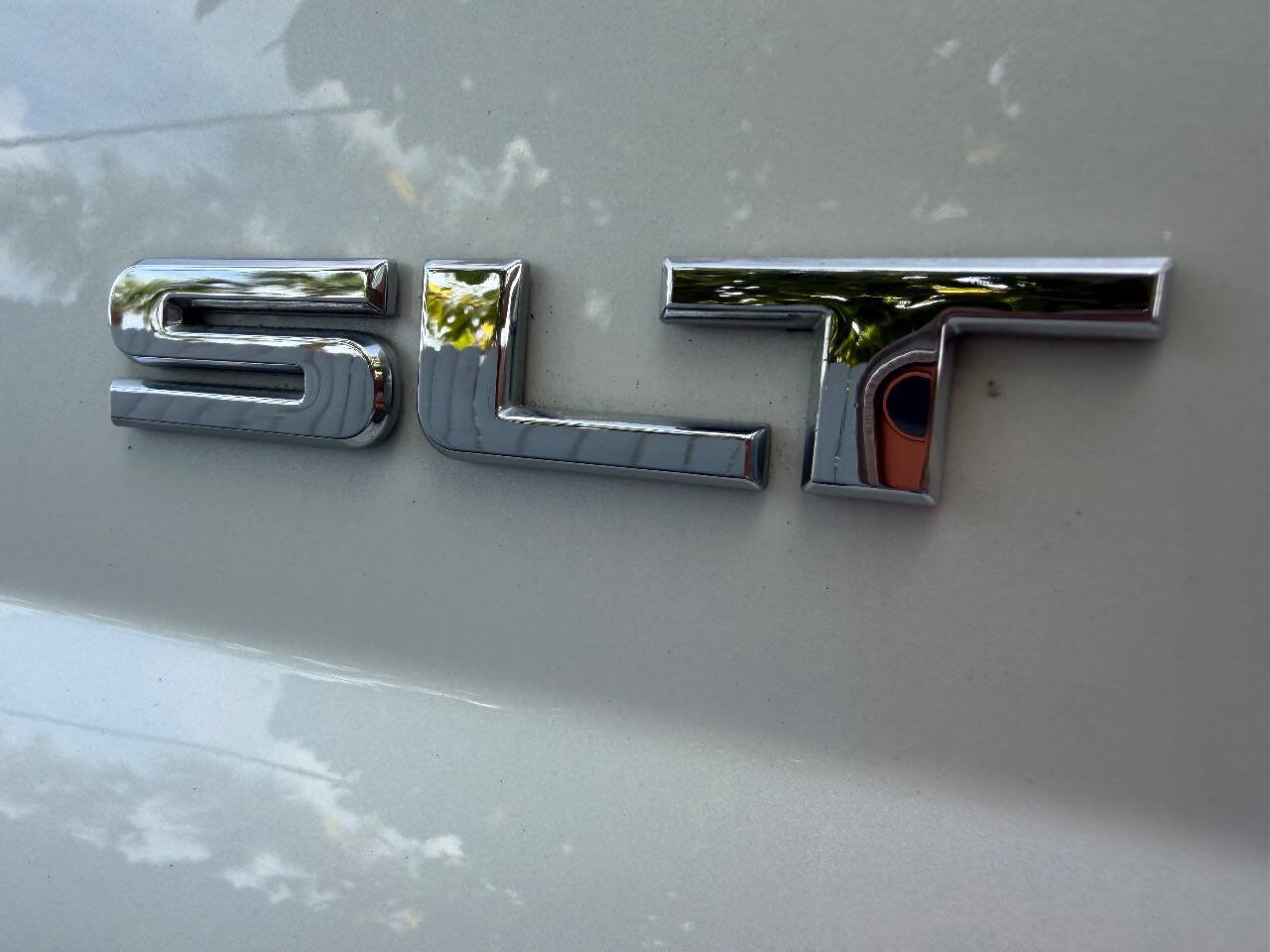 Used 2016 GMC Yukon SLT AWD/4WD image 4