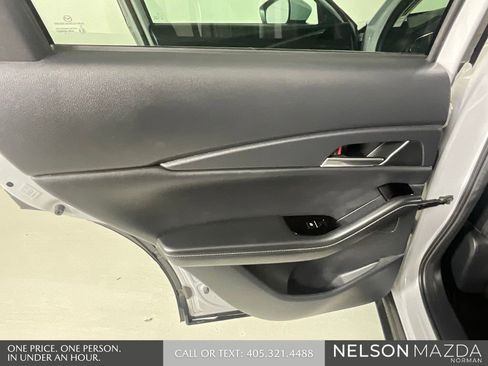 Certified 2025 MAZDA CX-30 AWD 2.5 S w/ Preferred Package image 18