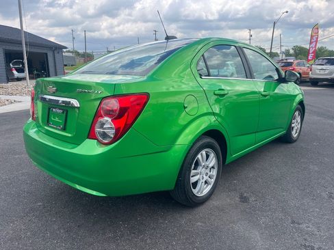 Used 2015 Chevrolet Sonic LT FWD image 5