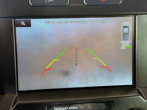 Used 2015 Ford F150 Lariat image 33