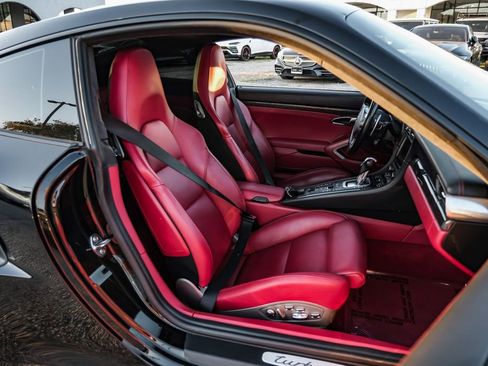 Used 2015 Porsche 911 Turbo S image 35