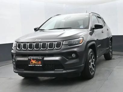 Used 2024 Jeep Compass Latitude