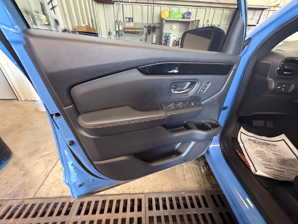 Used 2024 Honda Pilot TrailSport image 10