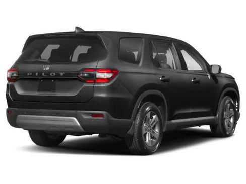Used 2023 Honda Pilot EX-L image 2