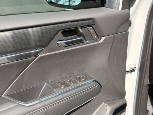 New 2026 GMC Acadia Elevation w/ LPO, Floor Liner Package image 16