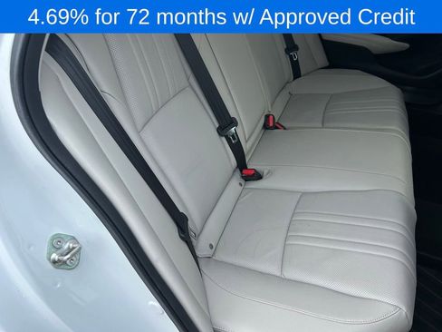 Used 2019 Honda Accord Touring image 9