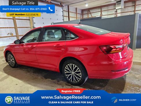 Used 2019 Volkswagen Jetta SE w/ Cold Weather Package FWD image 3