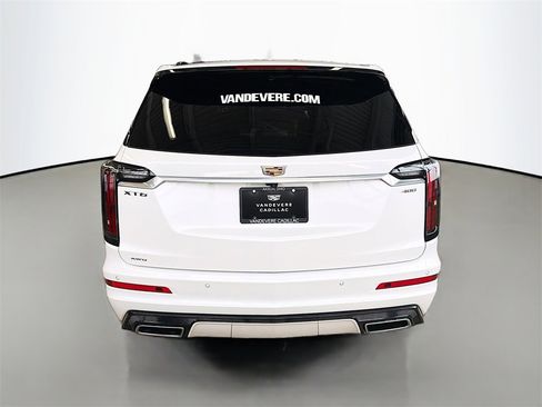 Used 2022 Cadillac XT6 Sport image 6