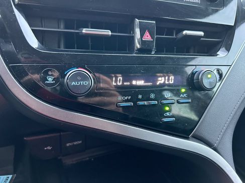 Used 2024 Toyota Camry LE FWD image 23