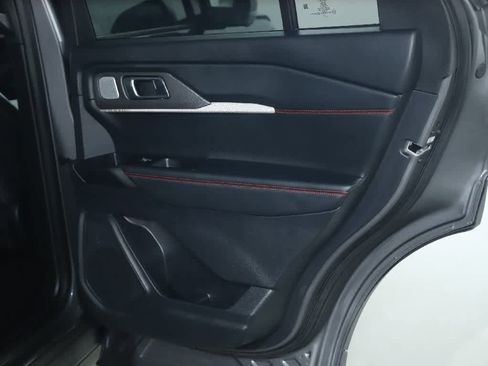 Used 2025 Ford Explorer ST w/ Sun And Sound Package AWD/4WD image 33