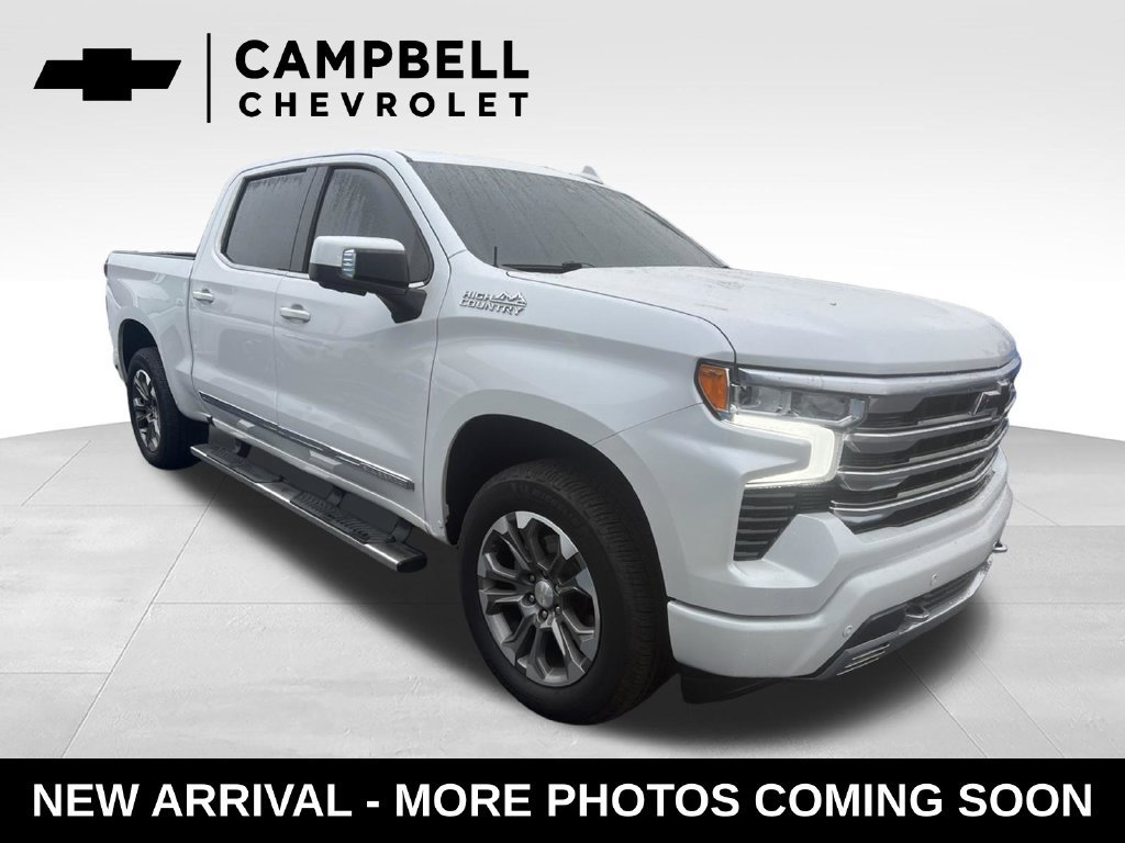 Used 2024 Chevrolet Silverado 1500 High Country w/ Technology Package AWD/4WD image 7