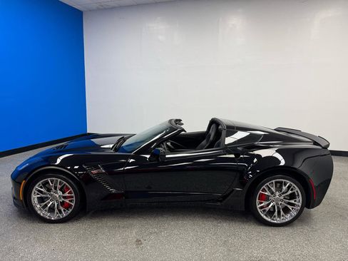 Used 2016 Chevrolet Corvette Z06 w/ 2LZ Preferred Equipment Group image 5