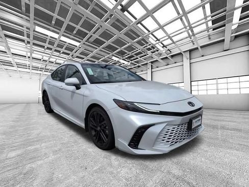 Used 2026 Toyota Camry XSE FWD image 1