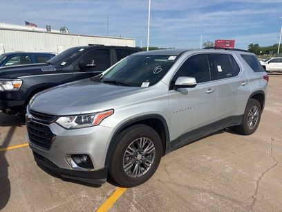 Used 2020 Chevrolet Traverse LT w/ LT Premium Package
