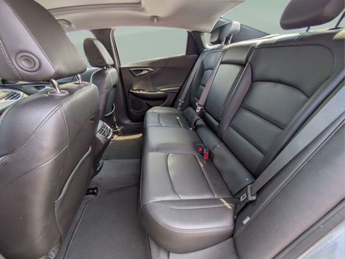 Used 2024 Chevrolet Malibu LT FWD image 9