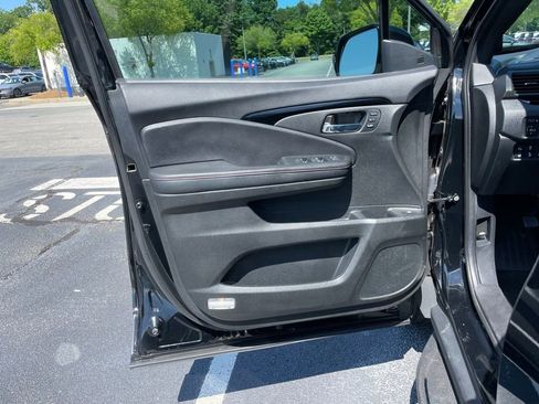 Certified 2023 Honda Ridgeline Black Edition image 22