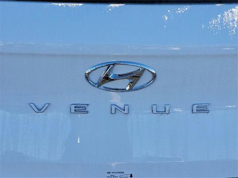 New 2026 Hyundai Venue SEL image 24