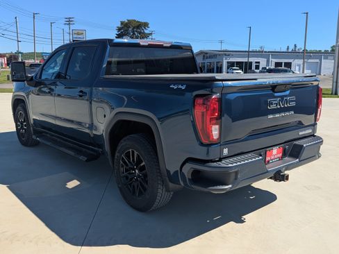 Used 2020 GMC Sierra 1500 Elevation w/ Elevation Value Package AWD/4WD image 2