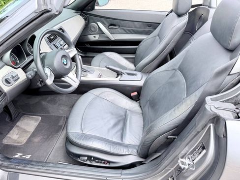 Used 2003 BMW Z4 3.0i RWD image 15