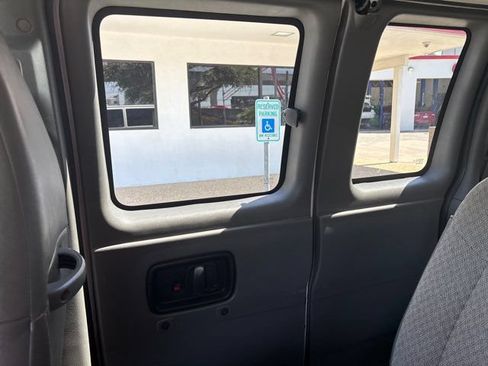 Used 2020 Chevrolet Express 3500 LT w/ LT Preferred Equipment Group RWD image 28