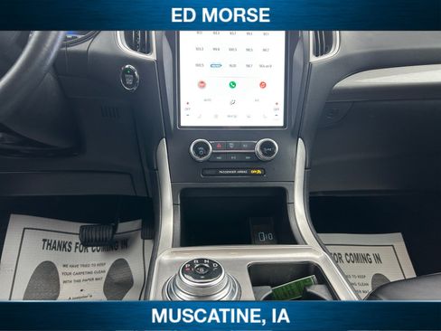 Certified 2024 Ford Edge SEL image 11