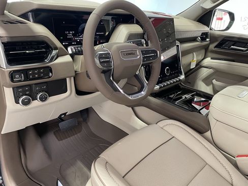 New 2026 GMC Yukon XL Denali w/ Sun & Power Step Package image 18