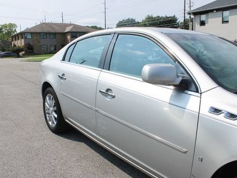 Used 2007 Buick Lucerne CXS w/ Driver Confidence Package FWD image 45