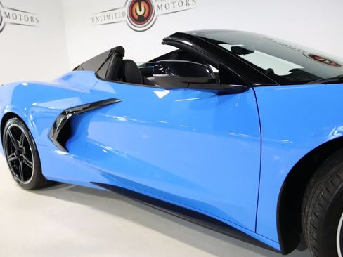 Used 2023 Chevrolet Corvette Stingray Preferred Conv w/ Battery Protection Package RWD image 78