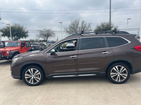 Used 2019 Subaru Ascent Touring w/ Popular Package #3 image 1