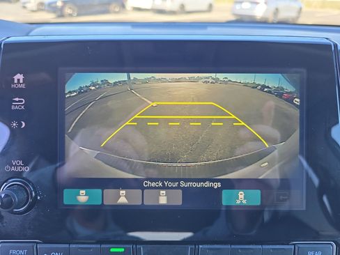 Used 2018 Honda Odyssey Touring image 20