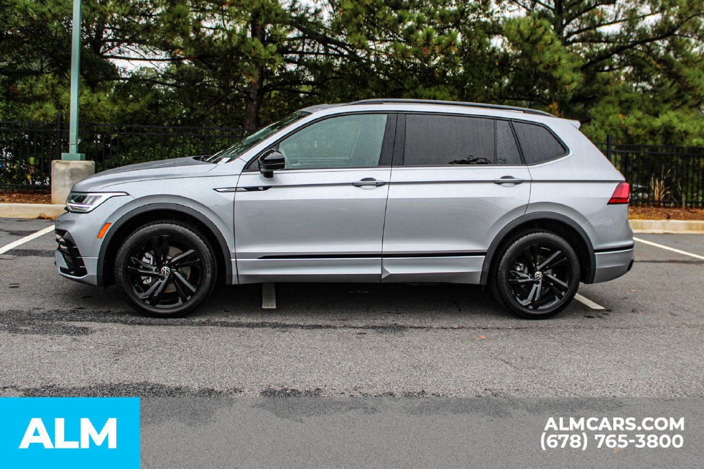 Used 2023 Volkswagen Tiguan SE R-Line AWD/4WD image 6
