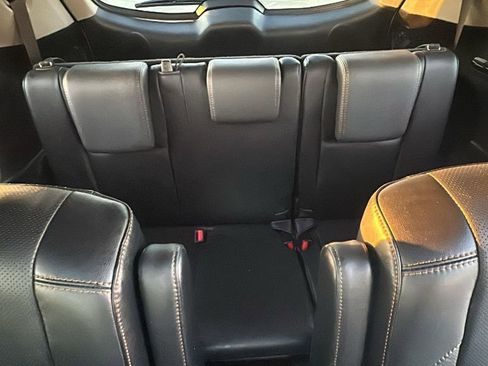 Used 2016 Toyota Highlander Limited image 33