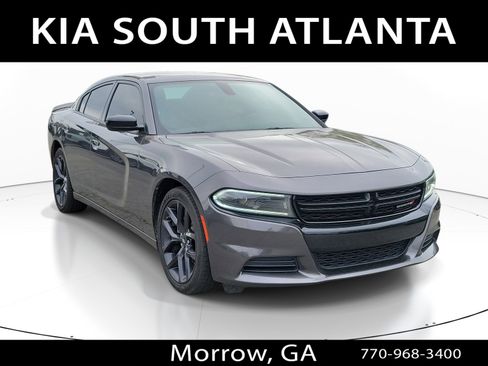Used 2022 Dodge Charger SXT w/ Blacktop Package image 1